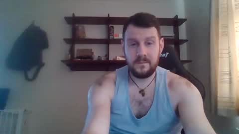 Snapshot of jmakk99 chatting on January 10, 11:43 am jmakk99 online show from January 10, 11:43 am