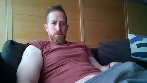 Snapshot of jmate13 chatting on February 27, 12:34 pm jmate13 online show from February 27, 12:34 pm