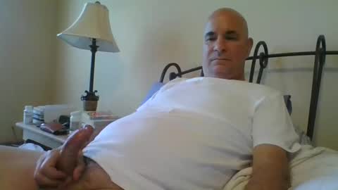 jmichael50 online show from December 15, 9:31 pm