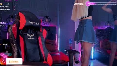 Joa Isaza     online show from December 29, 6:45 am