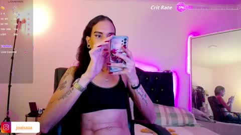 Joa Isaza     online show from September 10, 5:29 am