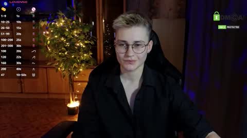 J online show from February 16, 9:22 pm