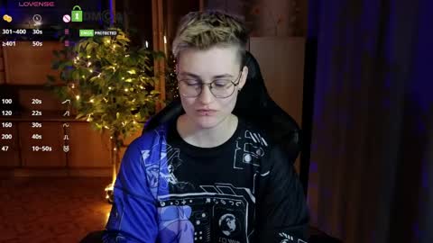 J online show from March 28, 7:46 pm