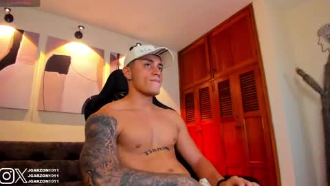 Snapshot of joan_soto chatting on April 16, 2:40 pm joan_soto online show from April 16, 2:40 pm