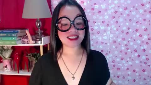 Joana online show from November 16, 7:52 pm