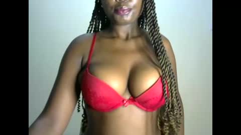 Snapshot of joankein_255 chatting on February 12, 8:50 pm varl online show from February 12, 8:50 pm