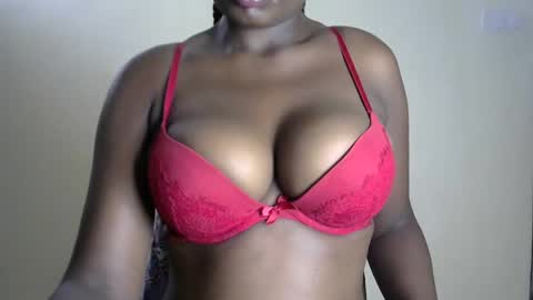 Snapshot of joankein_255 chatting on February 21, 1:22 pm varl online show from February 21, 1:22 pm