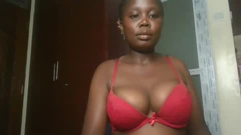 Snapshot of joankein_255 chatting on November 14, 5:55 pm varl online show from November 14, 5:55 pm