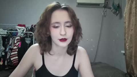 Joannatompson online show from January 11, 1:16 am