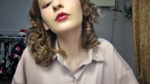 Joannatompson online show from January 24, 2:18 am