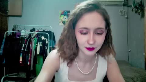 Joannatompson online show from September 18, 1:18 am