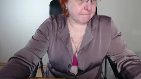 Joanna and Greg online show from March 10, 8:59 am