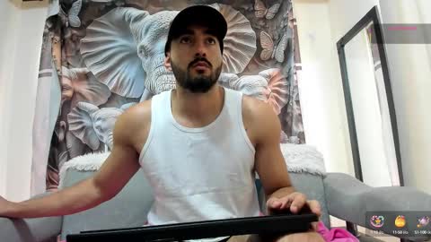 JOAO BATISTA online show from October 16, 5:03 pm