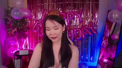 Amina online show from March 2, 12:32 pm