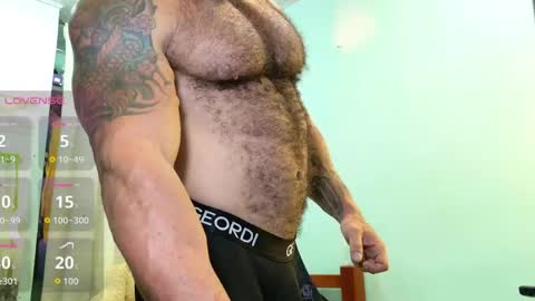 Snapshot of jocobo_hot chatting on May 9, 6:13 pm jacobo online show from May 9, 6:13 pm