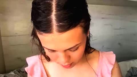 Mila online show from March 21, 8:52 am