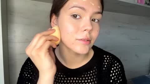 Mila online show from April 3, 10:02 am