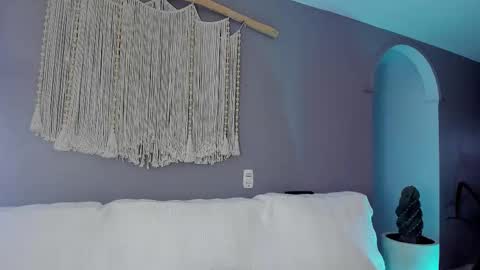 joe_esthetic online show from February 13, 1:40 am