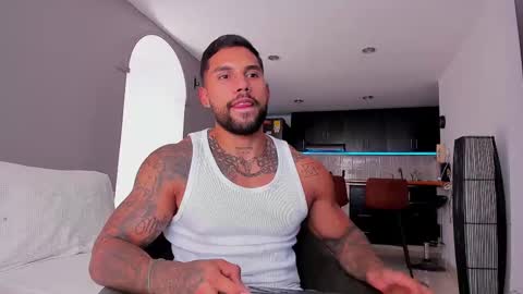 joe_esthetic online show from September 16, 9:16 pm