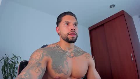 joe_esthetic online show from March 21, 9:40 pm