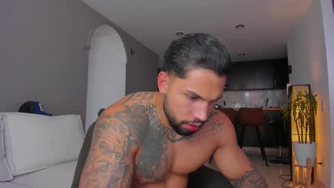 joe_esthetic online show from March 28, 8:08 pm