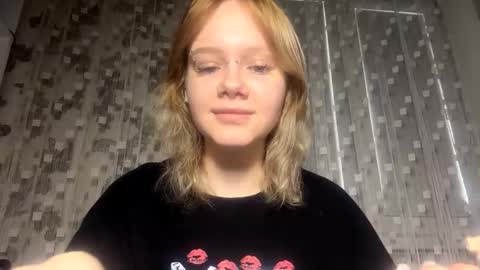 Snapshot of joeannfurgison chatting on February 3, 9:14 am Aurora online show from February 3, 9:14 am