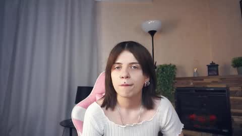 Snapshot of joeannkunselman chatting on January 7, 7:55 am Sofia online show from January 7, 7:55 am