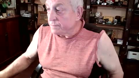 Snapshot of joedunbar61 chatting on February 28, 9:01 pm joedunbar61 online show from February 28, 9:01 pm