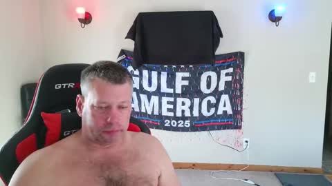 Snapshot of joejoe__ chatting on May 15, 2:46 pm joejoe__ online show from May 15, 2:46 pm