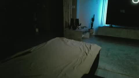 joel044 online show from January 11, 8:25 pm