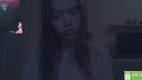 Jennifer online show from April 4, 6:27 pm