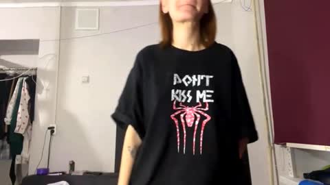 Snapshot of joelmaillard chatting on February 16, 3:08 pm Sasha online show from February 16, 3:08 pm