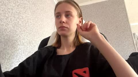 Snapshot of joelmaillard chatting on February 26, 10:14 am Sasha online show from February 26, 10:14 am