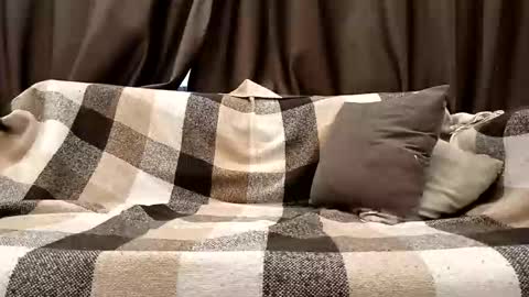 Snapshot of joelxglory chatting on December 21, 8:32 am JoelxGlory online show from December 21, 8:32 am