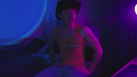 Snapshot of joeosulli2024 chatting on October 21, 10:21 pm JoeOsulli online show from October 21, 10:21 pm