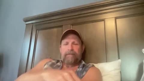 Snapshot of joestros chatting on June 1, 5:36 pm joestros online show from June 1, 5:36 pm
