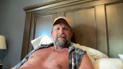 Snapshot of joestros chatting on June 10, 8:30 pm joestros online show from June 10, 8:30 pm
