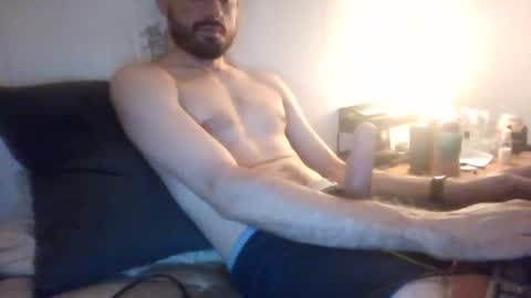 Snapshot of joey9118 chatting on July 24, 2:31 am joey9118 online show from July 24, 2:31 am