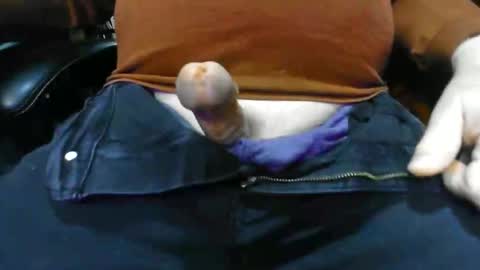 Snapshot of joeyballs123 chatting on April 29, 5:30 pm joeyballs123 online show from April 29, 5:30 pm