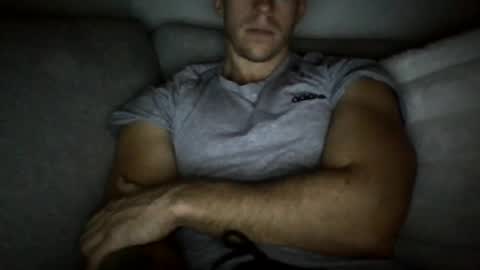 Snapshot of joeybanan chatting on January 15, 7:13 am joeybanan online show from January 15, 7:13 am