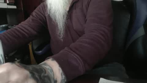 joeyzzz1 online show from April 9, 10:04 pm