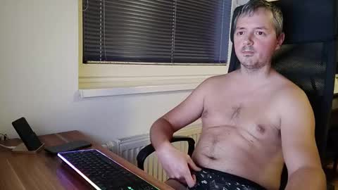 Jogger1991 online show from December 6, 6:39 pm