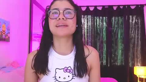 Snapshot of johabennet_ chatting on July 17, 7:08 pm . Johanna Bennet Model Indepenent . online show from July 17, 7:08 pm