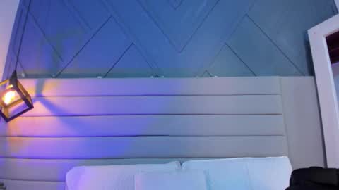 Johan  online show from March 22, 12:41 pm