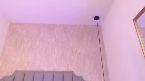 Johan  online show from April 13, 11:37 am