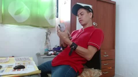 johan online show from May 27, 2:14 pm