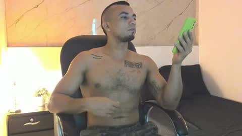 johan online show from November 15, 2:09 am