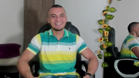 johan online show from November 27, 7:05 pm