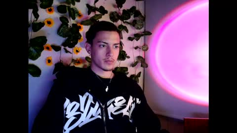 johan_parker222 online show from September 16, 2:12 am