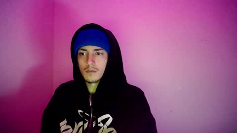 johan_parker222 online show from October 5, 11:02 pm